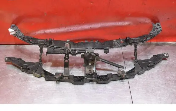 Renault Laguna III Front bodywork piece