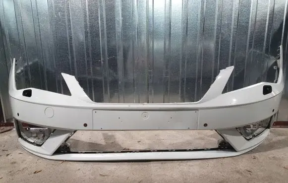 Seat Leon (5F) Front bumper 5F0807221