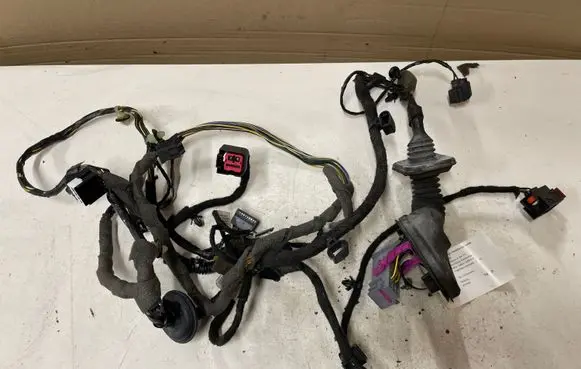 Opel Insignia A Front door wiring loom 13326748