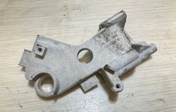 Other engine part