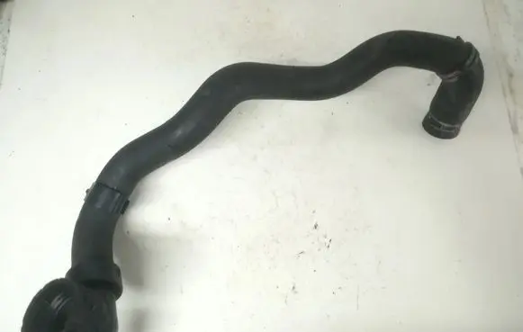 Ford Galaxy Engine coolant pipe/hose 6g918286de 6g91-8286-de