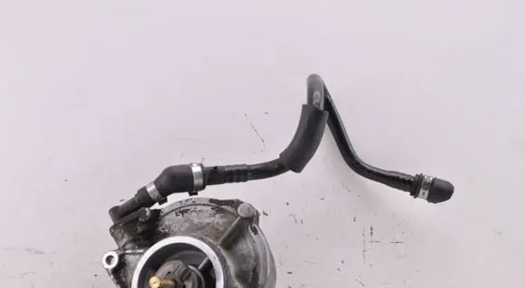 Audi Q5 SQ5 Vacuum pump 057145100AF