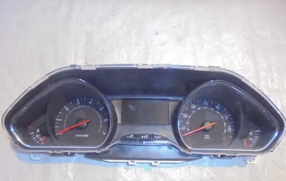 Peugeot 208 Speedometer (instrument cluster) 9801906680