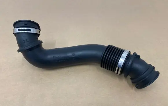 Ford Fiesta Air intake hose/pipe J1B19R504A