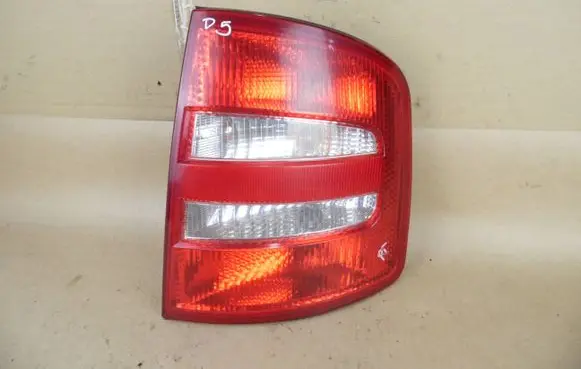 Rear/tail lights