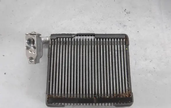Nissan Qashqai Air conditioning (A/C) radiator (interior) 