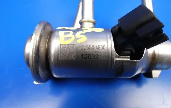 Volvo XC90 AdBlue injector 31452332 091404165