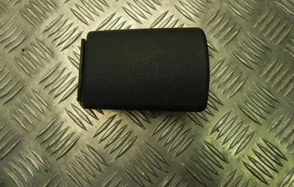 Ashtray (front)