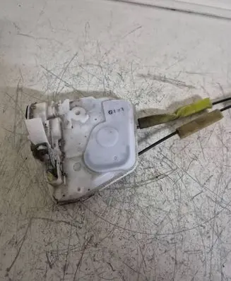Mazda 6 Rear door lock JLS9