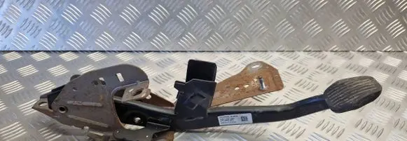 Ford Focus Brake pedal 4M512467AN