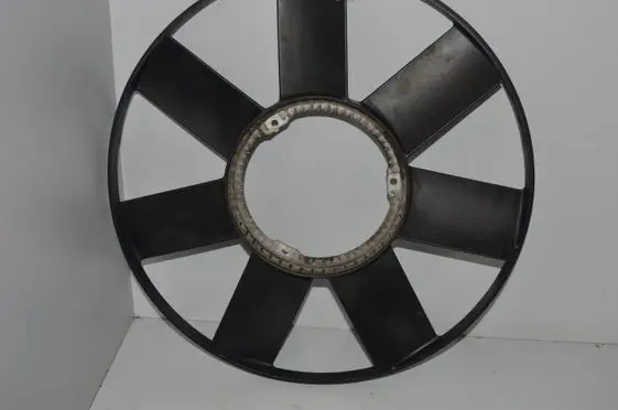 BMW 5 E39 Fan impeller 2249215