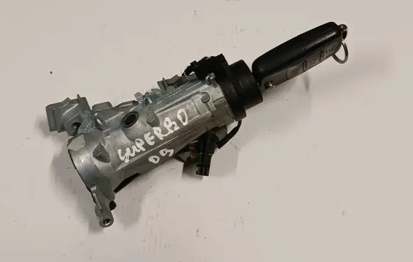 Skoda Octavia Mk2 (1Z) Ignition lock 1K0905851B