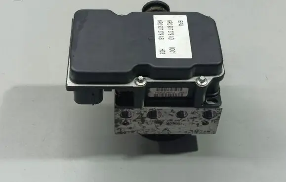 Seat Ibiza IV (6J,6P) ABS Pump 6R0907379AD