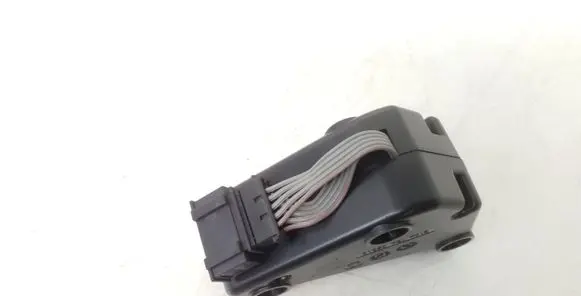 Volkswagen Jetta V Sound amplifier 1K0035463D 310413405920 310413405910