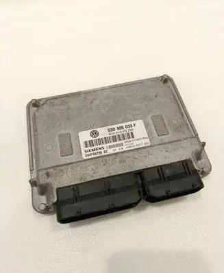 Volkswagen Polo IV 9N3 Engine control unit/module 03D906033F 3PG2509 5WP4029802
