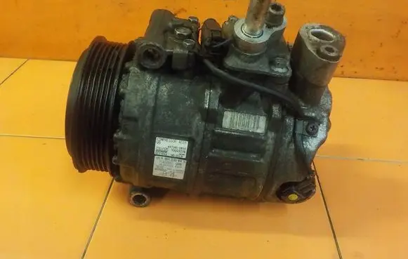 Mercedes-Benz R W251 Air conditioning (A/C) compressor (pump) A0012308411