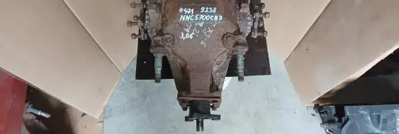 Jaguar XJ X308 Rear differential N14HU010002 C14HU004003