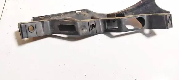 Volkswagen PASSAT B6 Front bumper mounting bracket 3c0807890