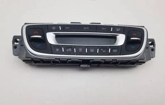 Renault Megane III Climate control unit 275103596R E1068420 140623391