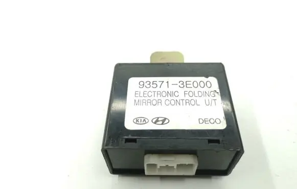 KIA Sorento Wing mirror control module 935713E000