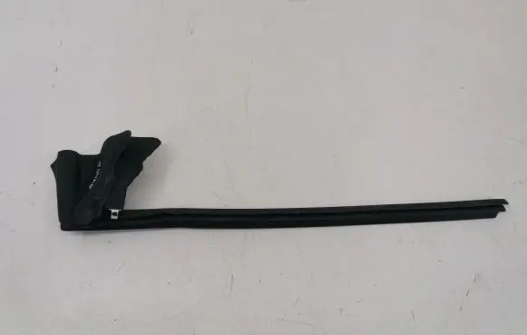 Mercedes-Benz E W238 Rubber seal front coupe door window A2386730600