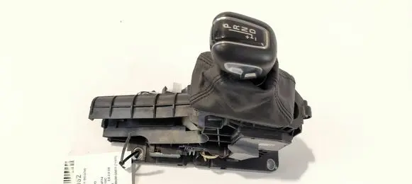 Volvo S90, V90 Gear shifter/selector 31337769