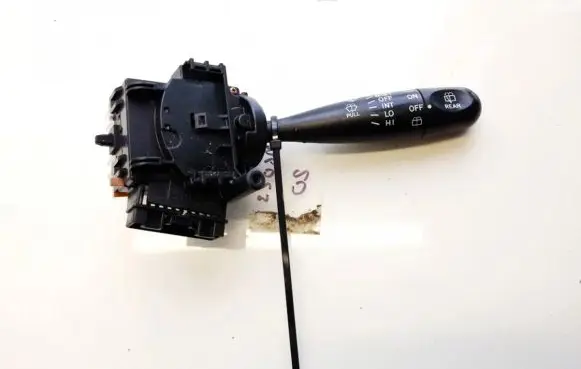 Toyota Yaris Wiper control stalk 173647