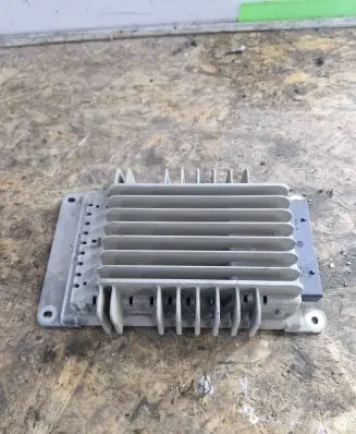 Audi A3 S3 8P Sound amplifier 8P3035223 449014 449013