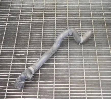 Audi A4 S4 B9 8W Engine coolant pipe/hose 8W0122055P