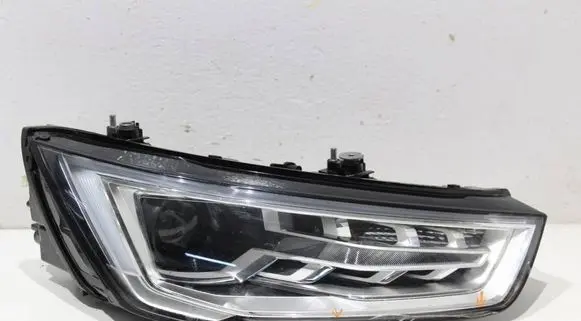 Audi A1 Headlight/headlamp 900176VX8 1L0060L