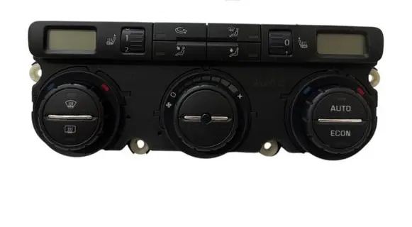 Skoda Octavia Mk2 (1Z) Climate control unit 74793251
