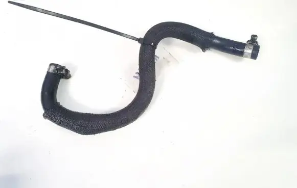 Mercedes-Benz C W203 Engine coolant pipe/hose