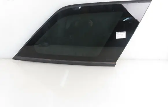 Peugeot 5008 Rear side window