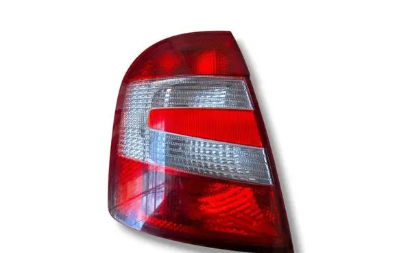 Skoda Fabia Mk1 (6Y) Rear/tail lights 6Y6945111B