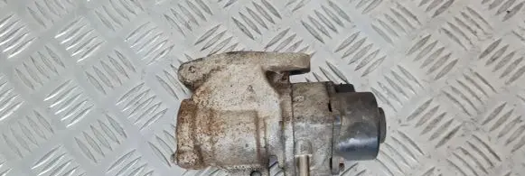 Nissan Patrol Y61 EGR valve