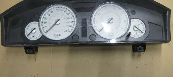 Chrysler 300 - 300C Speedometer (instrument cluster) P56044943AJ