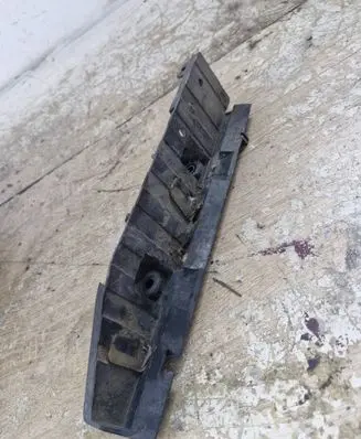 Audi A4 S4 B6 8E 8H Battery bracket 8E1805229