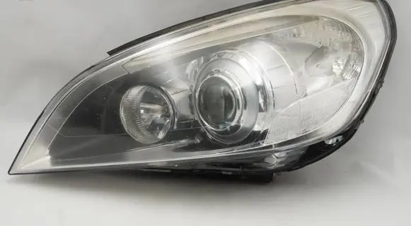 Volvo V60 Headlight/headlamp 31299990 89905477