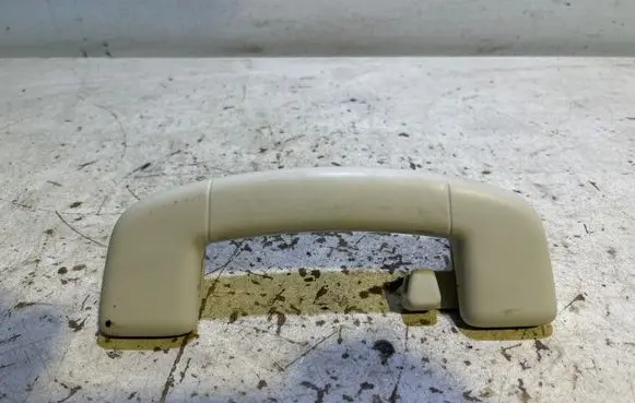 Volkswagen PASSAT B8 Rear interior roof grab handle 3G0857643B
