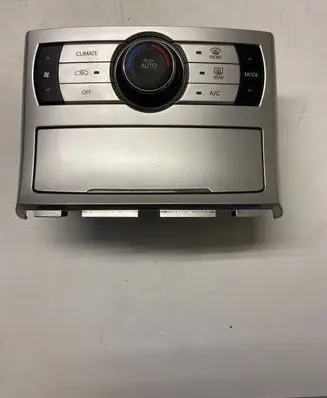 Hyundai Genesis Climate control unit 972502MXXX 847422M000 U07489