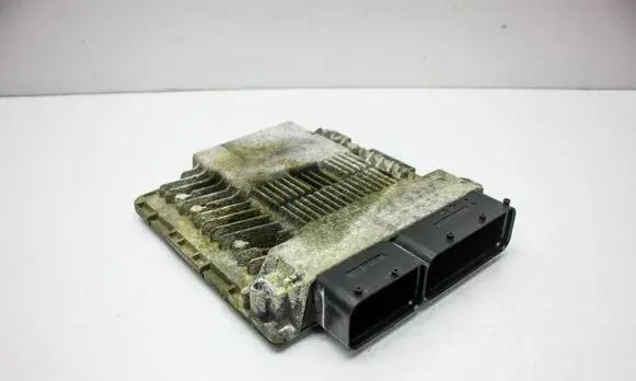 Audi Q7 4L Engine control unit/module 4L0910551P