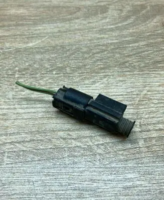 Mercedes-Benz ML W166 Plug wire A2105404781