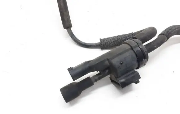Mercedes-Benz E W212 Turbo solenoid valve 0025407097 48B43625C02