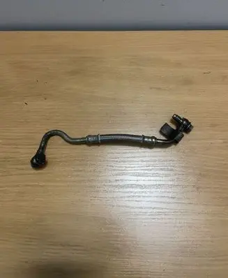 Jaguar F-Pace Turbo turbocharger oiling pipe/hose G4D36K679A G4D36K679AA