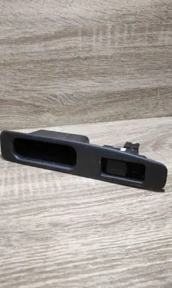 Nissan Qashqai Rear door handle trim 82950JD000