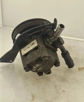 Nissan Almera N16 Power steering pump 7613955144