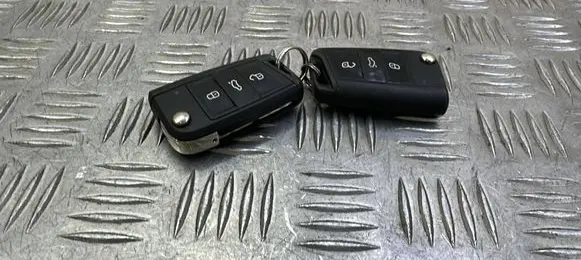 Ignition key/card