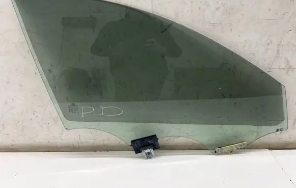 KIA Stinger Front door window glass four-door
