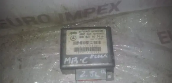 Mercedes-Benz C W202 Airbag control unit/module 0008208026 12198402