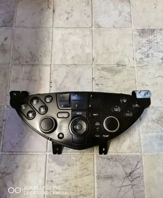 Nissan Primera Climate control unit 28395AV600 20418867H